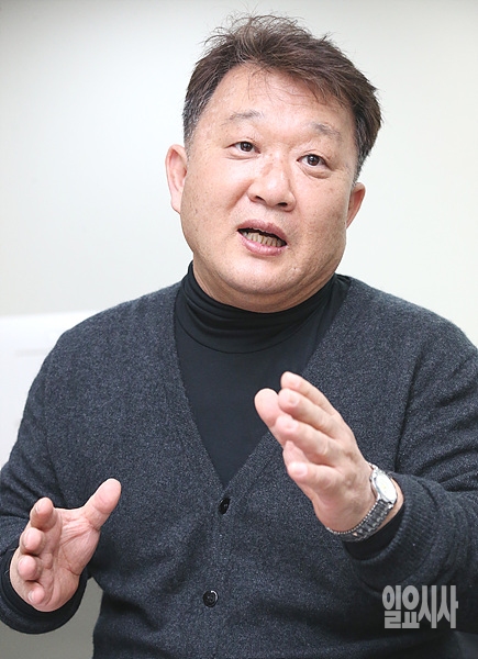 권오성 민주평화연구원 부원장이 <일요시사>와 인터뷰를 갖고 있다. ▲ 권오성 민주평화연구원 부원장이 <일요시사>와 인터뷰를 갖고 있다.