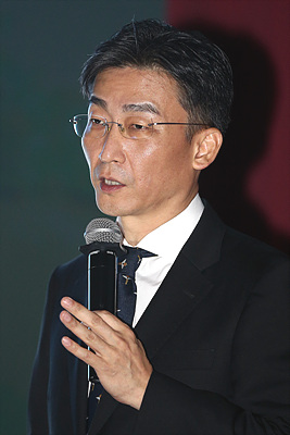이국종 아주대 의대교수 ▲ 이국종 아주대 의대교수