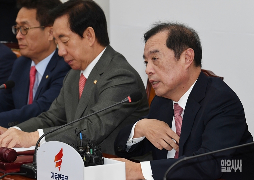김병준 자유한국당 비상대책위원장 ▲ 김병준 자유한국당 비상대책위원장