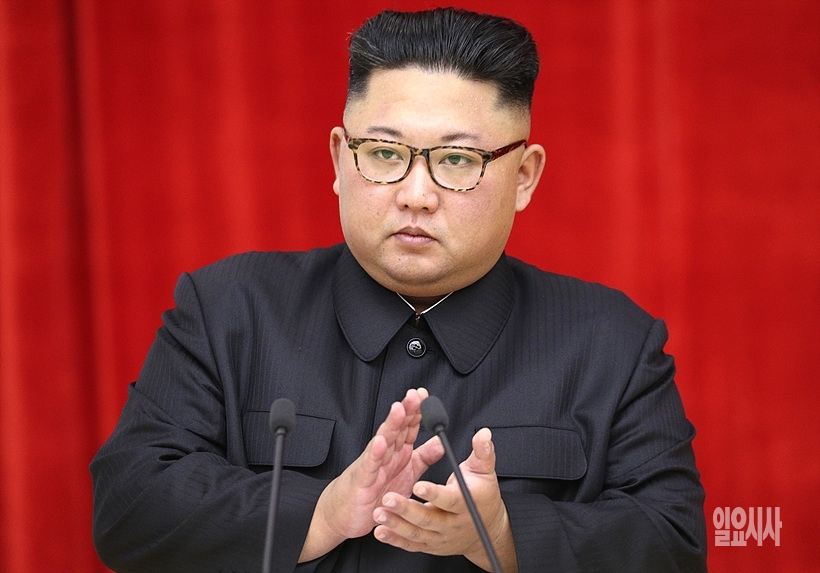 김정은 북한 국무위원장 (사진=평양사진공동취재단) ▲ 김정은 북한 국무위원장 (사진=평양사진공동취재단)