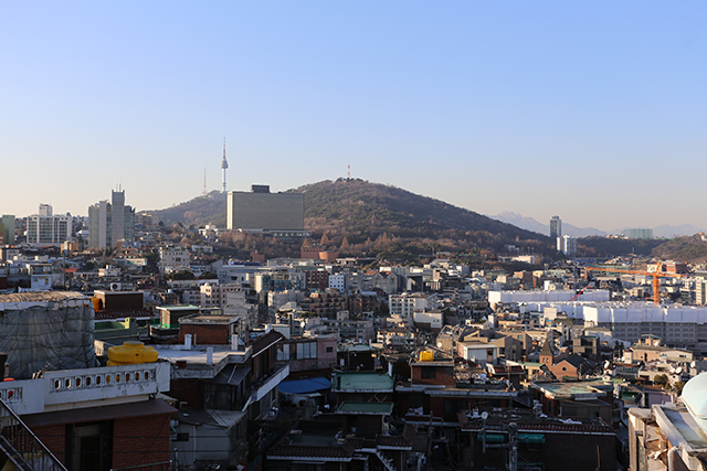 우사단길 ‘음레코드’ 옥상에서 본 서울 풍경 ▲ 우사단길 ‘음레코드’ 옥상에서 본 서울 풍경