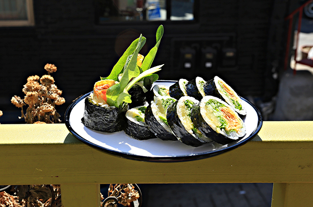 한국인과 외국인 모두 좋아하는 맛, ‘오토’의 고추냉이김밥 ▲ 한국인과 외국인 모두 좋아하는 맛, ‘오토’의 고추냉이김밥
