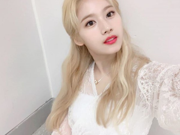 (사진: 트와이스 공식 인스타그램) ▲ (사진: 트와이스 공식 인스타그램)