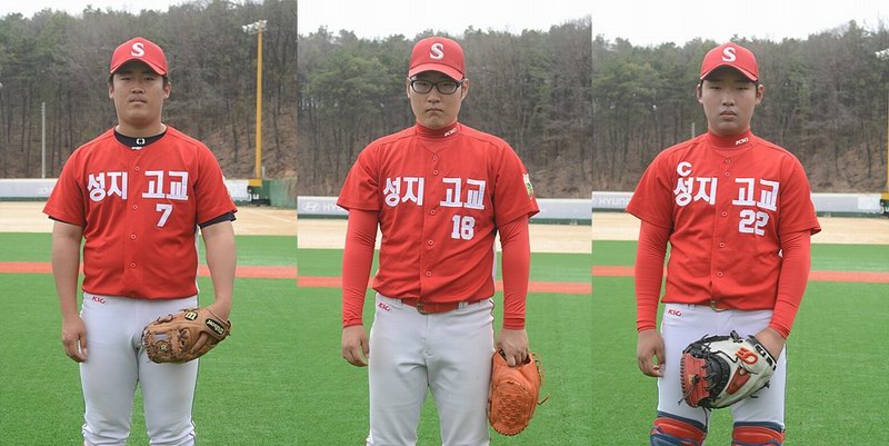 (사진 왼쪽부터)성지고 김병기, 김진형, 이승규 선수 ▲ (사진 왼쪽부터)성지고 김병기, 김진형, 이승규 선수