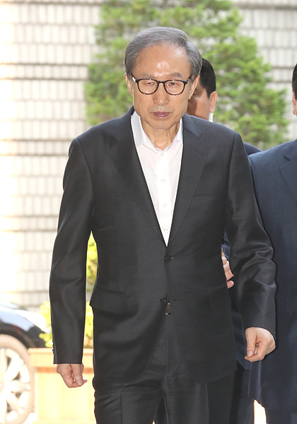 이명박 전 대통령 ▲ 이명박 전 대통령