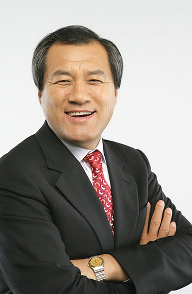 ‘북한 주민 학살’ 망언으로 논란을 빚고 있는 장경동 목사 ▲ 장경동 목사