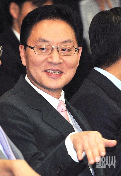 정두언 전 자유한국당 의원 ▲ 정두언 전 자유한국당 의원
