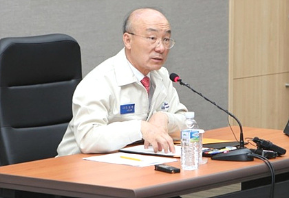 신임 청와대 민정수석으로 내정된 김조원 한국항공우주산업 사장 ⓒ한국항공우주산업 ▲ 신임 청와대 민정수석으로 임명된 김조원 한국항공우주산업 사장 ⓒ한국항공우주산업