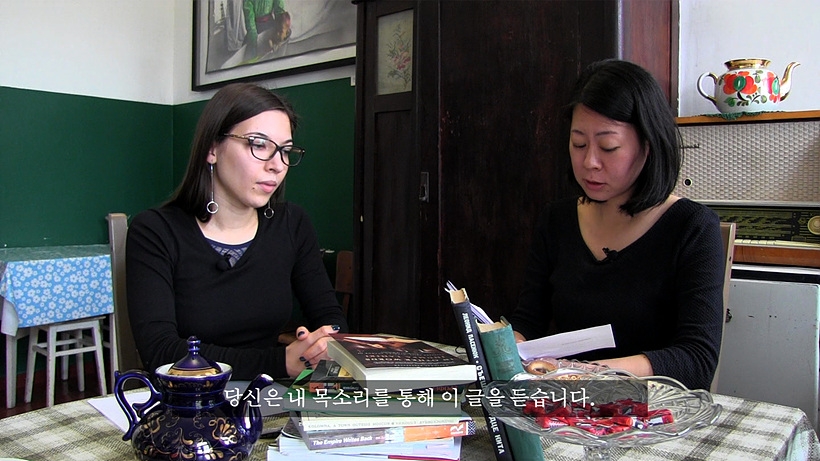 부엌 낭독 (A Kitchen Reading), 2018, HD 비디오, 컬러, 유음, 21분19초 ▲ 부엌 낭독 (A Kitchen Reading), 2018, HD 비디오, 컬러, 유음, 21분19초