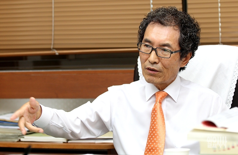 백운비 백운비역리원장 ▲ 백운비 백운비역리원장