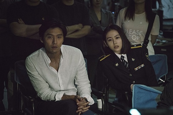 (사진: 영화 협상 스틸컷) ▲ (사진: 영화 협상 스틸컷)