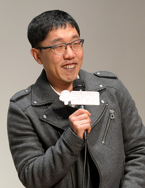 FM4U <김제동 굿모닝 FM 김제동입니다>서 하차하는 DJ 김제동