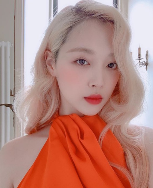 (사진: 설리 SNS) ▲ (사진: 설리 SNS)