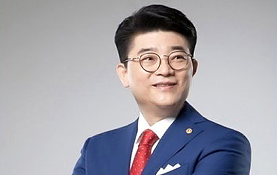 최철홍 보람그룹 회장 ▲ ▲▲ 최철홍 보람그룹 회장