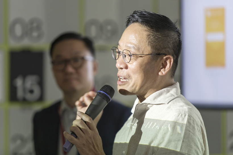 지난 10월14일 서울 서초동 현대카드 스튜디오블랙서 열린 MIT Startup Showcase서 정태영 현대카드 부회장 참석자들에게 인사하고 있다. ▲ 지난 10월14일 서울 서초동 현대카드 스튜디오블랙서 열린 MIT Startup Showcase서 정태영 현대카드 부회장 참석자들에게 인사하고 있다.