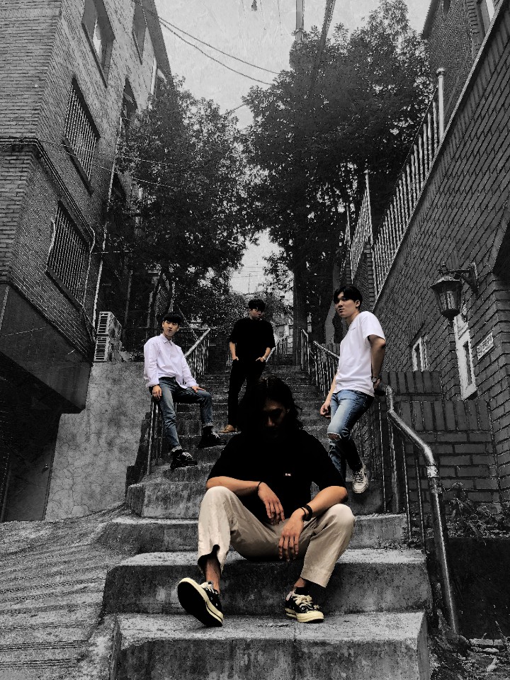9개월 만에 디지털 신보 ‘7일 중에 5일’ 내놓은 밴드 화노 ▲ 9개월 만에 신보 내놓은 밴드 화노