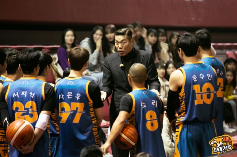 <핸섬 타이거즈> 서장훈 감독 ⓒSBS ▲ ⓒSBS