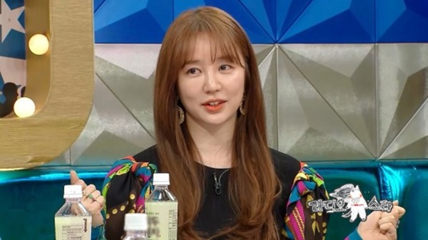 윤은혜 나이 (사진: MBC <라디오스타>) ▲ 윤은혜 나이 (사진: MBC <라디오스타>)