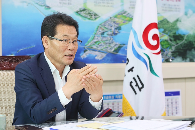권익현 부안군수 ▲ 권익현 부안군수