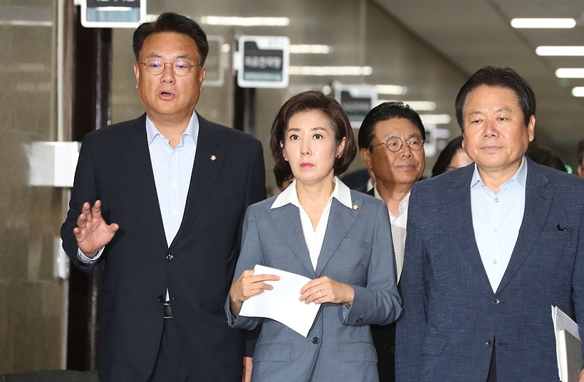 (사진 왼쪽부터)정진석·나경원 미래통합당 후보 ▲ 정진석·나경원 후보