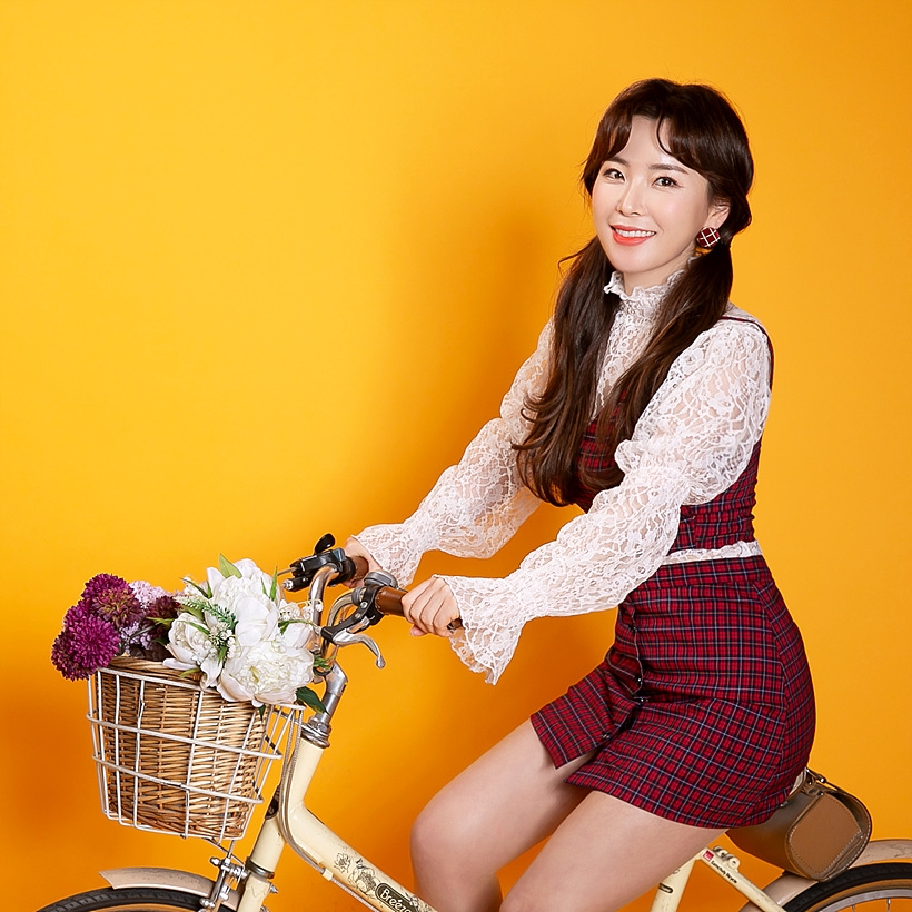 개그맨서 가수로 전업한 이지요 ▲ ▲<br>