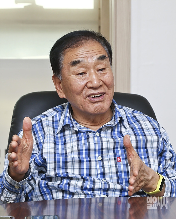 이재오 전 미래통합당 의원 ⓒ고성준 기자 ▲ 이재오 전 미래통합당 의원 ⓒ고성준 기자