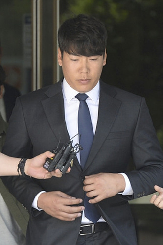 야구선수 강정호 ▲ 강정호