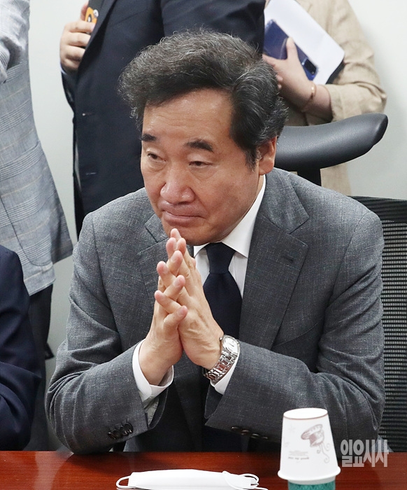 당권 도전을 선언한 이낙연 더불어민주당 의원 ⓒ문병희 기자 ▲ 당권 도전을 선언한 이낙연 더불어민주당 의원 ⓒ문병희 기자