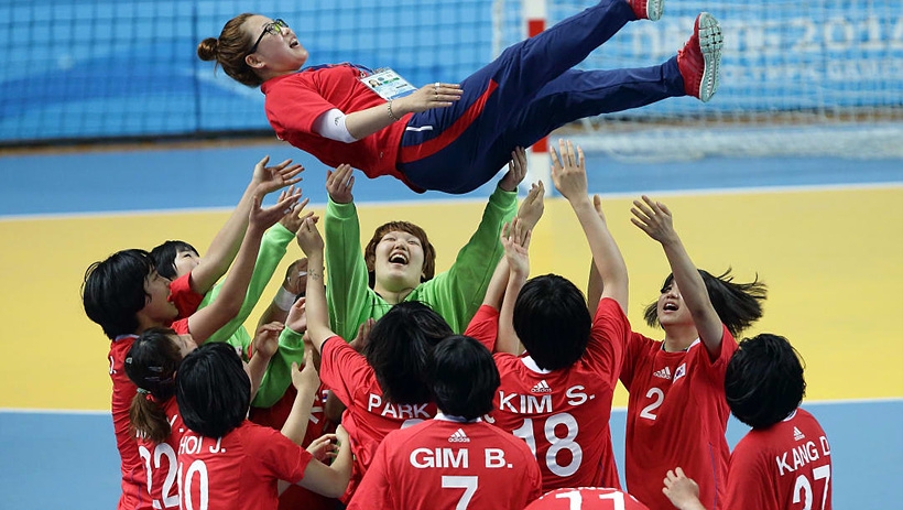2014 난징 하계 유스올림픽 여자 핸드볼 결승 경기서 러시아를 꺾고 우승을 차지한 대한민국 대표팀 ▲ 2014 난징 하계 유스올림픽 여자 핸드볼 결승 경기서 러시아를 꺾고 우승을 차지한 대한민국 대표팀