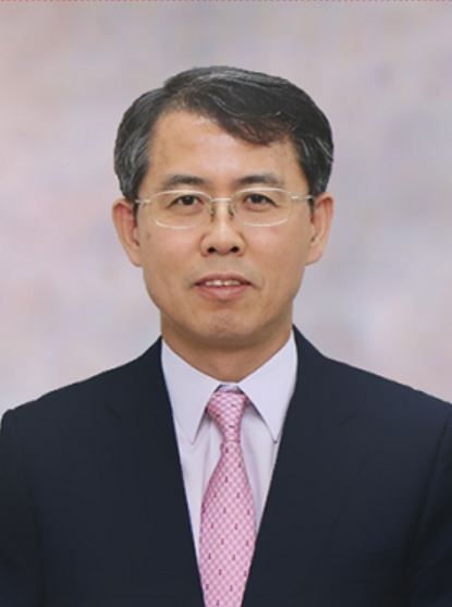 이흥구 부산고법 부장판사 ▲ 이흥구 부산고법 부장판사