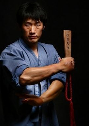택견 고수 장태식 사범 ▲ 택견 고수 장태식 사범