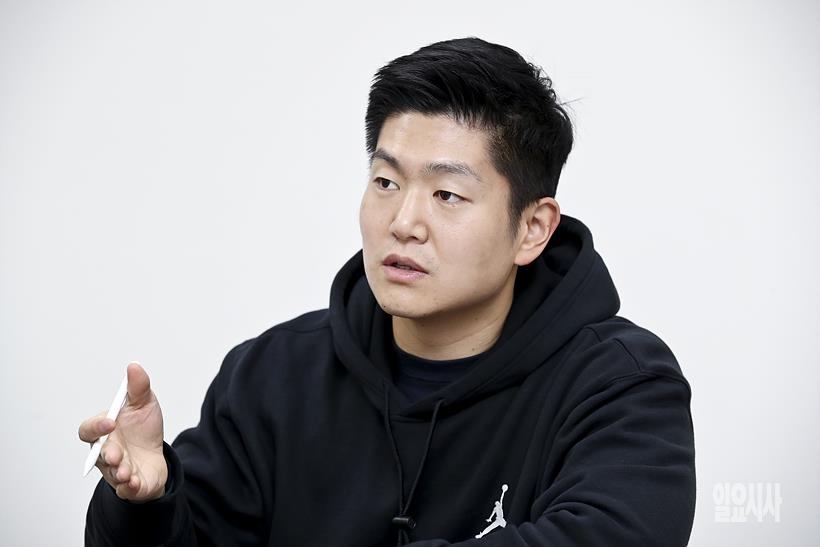 인터뷰 갖는 김재섭 국민의힘 비상대책위원 ⓒ고성준 기자 ▲ 인터뷰 갖는 김재섭 국민의힘 비상대책위원 ⓒ고성준 기자