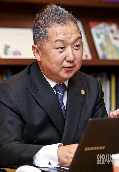 이상재 대한장례인협회장 ⓒ고성준 기자 ▲ 이상재 대한장례인협회장 ⓒ고성준 기자
