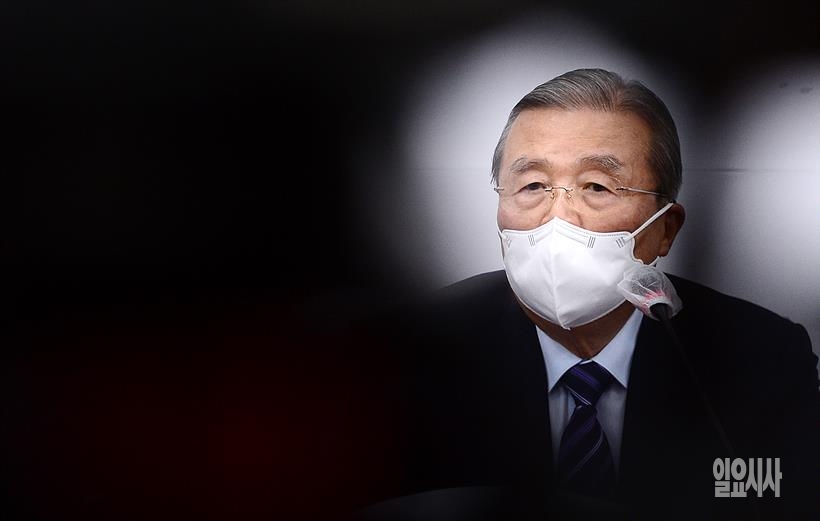발언하는 김종인 국민의힘 비상대책위원장 ⓒ고성준 기자 ▲ 발언하는 김종인 국민의힘 비상대책위원장 ⓒ고성준 기자