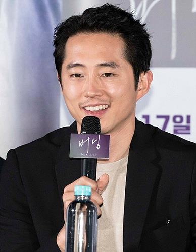 아시아계 미국인 최초 오스카 남우주연상 후보로 지명된 배우 스티븐 연 ⓒCGV아트하우스 ▲ 배우 스티븐연 ⓒCGV아트하우스